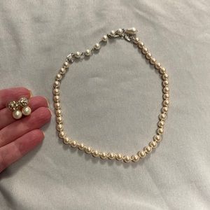 Costume pearl necklace and earrings